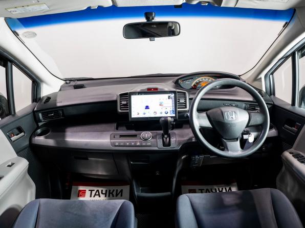 Honda Freed I с пробегом 2009 года, цена 985 000 рублей, 99270 км, компактвэн, Автокод Объявления