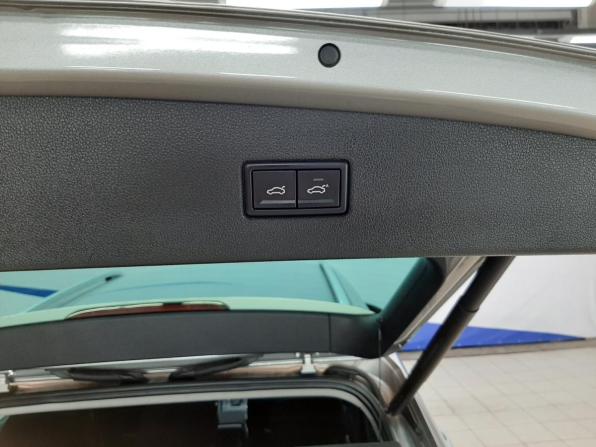 Volkswagen Tiguan II с пробегом 2019 года, цена 2 390 000 рублей, 84029 км, внедорожник, Автокод Объявления