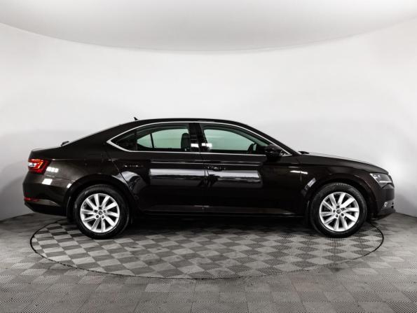 Skoda Superb III с пробегом 2017 года, цена 2 199 000 рублей, 88858 км, лифтбек, Автокод Объявления