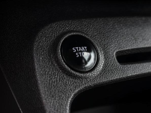 Renault Kaptur I с пробегом 2016 года, цена 1 379 000 рублей, 168421 км, внедорожник, Автокод Объявления