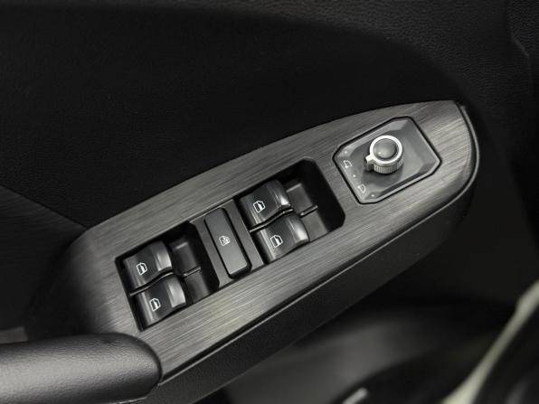 Haval Jolion I с пробегом 2022 года, цена 1 630 000 рублей, 111200 км, внедорожник, Автокод Объявления