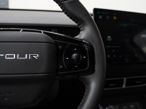 JETOUR DASHING I с пробегом 2026 года, цена 1 998 000 рублей, 3557 км, внедорожник, Автокод Объявления