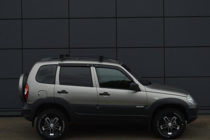 Chevrolet Niva I Рестайлинг с пробегом 2016 года, цена 680 000 рублей, 127044 км, внедорожник, Автокод Объявления