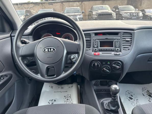 Kia Rio II Рестайлинг с пробегом 2011 года, цена 630 000 рублей, 112500 км, седан, Автокод Объявления