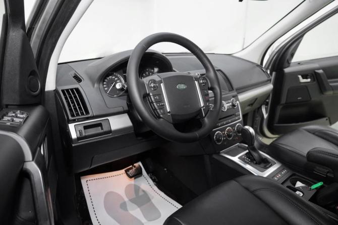 Land Rover Freelander II Рестайлинг 2 с пробегом 2014 года, цена 1 329 000 рублей, 122000 км, внедорожник, Автокод Объявления