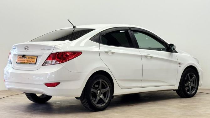 Hyundai Solaris I с пробегом 2014 года, цена 815 000 рублей, 92197 км, седан, Автокод Объявления