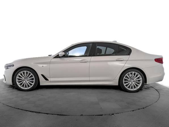 BMW 5 серии VII (G30/G31/G38) с пробегом 2019 года, цена 5 560 000 рублей, 37366 км, седан, Автокод Объявления