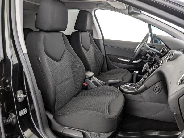 Peugeot 308 I Рестайлинг с пробегом 2012 года, цена 750 000 рублей, 124976 км, хэтчбек, Автокод Объявления