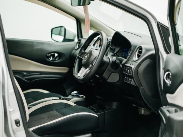 Nissan Note II Рестайлинг с пробегом 2018 года, цена 1 050 000 рублей, 153527 км, хэтчбек, Автокод Объявления