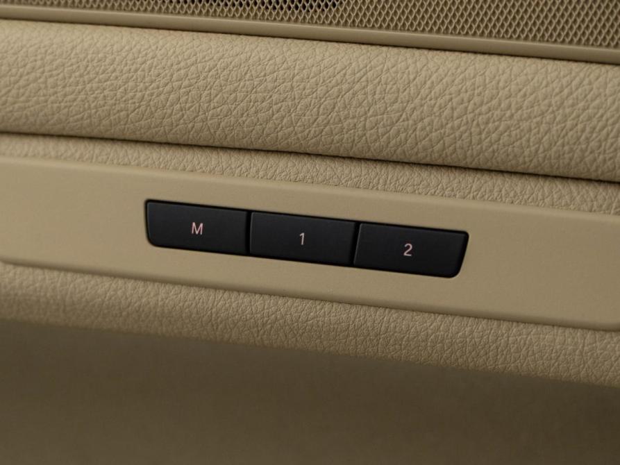 BMW 5 серии VI (F10/F11/F07) Рестайлинг Москва  - изображение 19