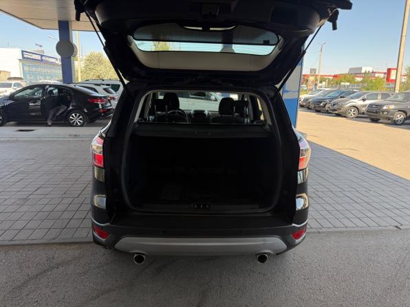 Ford Kuga II Рестайлинг с пробегом 2018 года, цена 1 678 000 рублей, 124350 км, внедорожник, Автокод Объявления