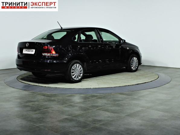 Volkswagen Polo V Рестайлинг с пробегом 2015 года, цена 947 000 рублей, 216449 км, седан, Автокод Объявления