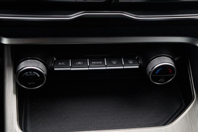 Geely Coolray I с пробегом 2023 года, цена 1 865 000 рублей, 39636 км, внедорожник, Автокод Объявления