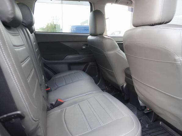 Mitsubishi Outlander III Рестайлинг 3 с пробегом 2021 года, цена 2 200 000 рублей, 98302 км, внедорожник, Автокод Объявления
