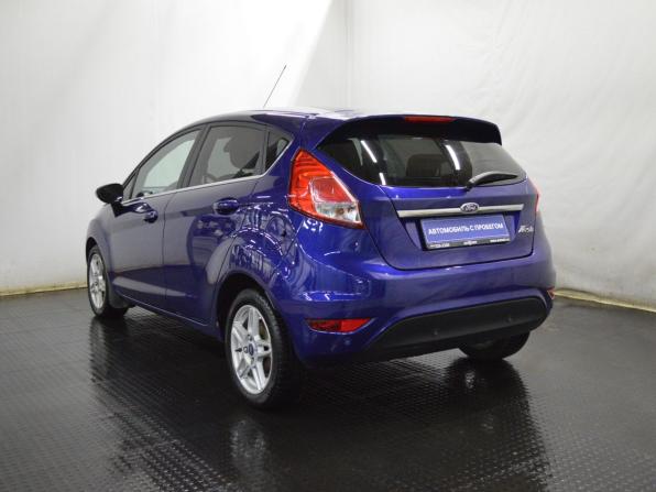 Ford Fiesta Mk6 Рестайлинг с пробегом 2016 года, цена 800 000 рублей, 110000 км, седан, Автокод Объявления