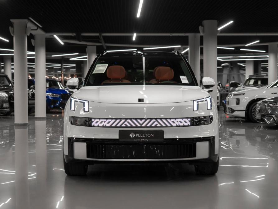 Lynk &amp; Co 900 Москва  - изображение 3