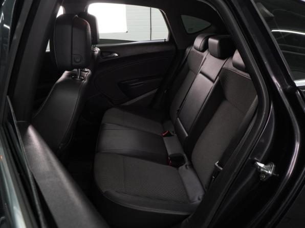 Opel Astra J Рестайлинг с пробегом 2012 года, цена 899 000 рублей, 202536 км, седан, Автокод Объявления