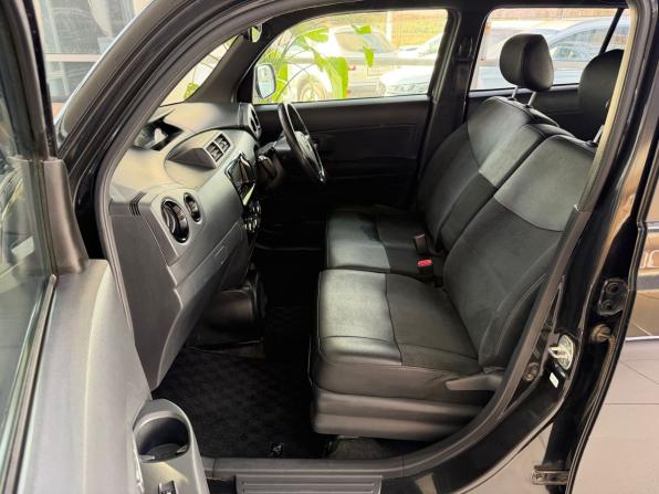 Toyota bB II Рестайлинг с пробегом 2014 года, цена 1 060 000 рублей, 77188 км, компактвэн, Автокод Объявления