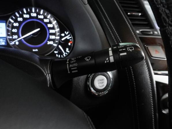 Infiniti QX80 I Рестайлинг 2 с пробегом 2018 года, цена 3 999 000 рублей, 166818 км, внедорожник, Автокод Объявления