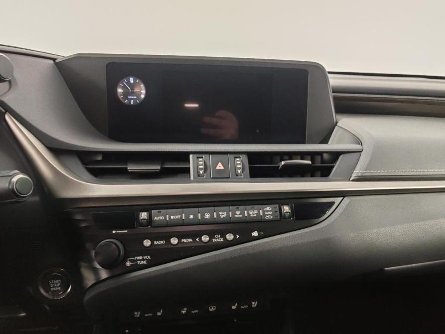 Lexus ES VII Москва  - изображение 15