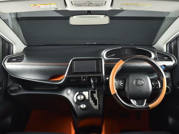 Toyota Sienta II с пробегом 2015 года, цена 1 299 999 рублей, 149583 км, компактвэн, Автокод Объявления
