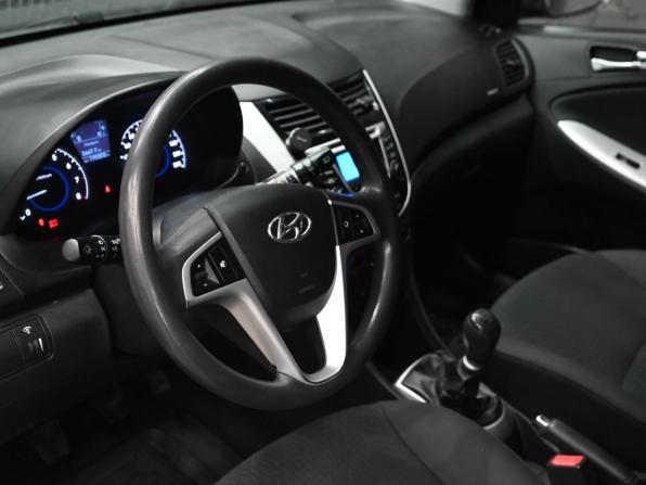 Hyundai Solaris I с пробегом 2011 года, цена 720 000 рублей, 170298 км, хэтчбек, Автокод Объявления