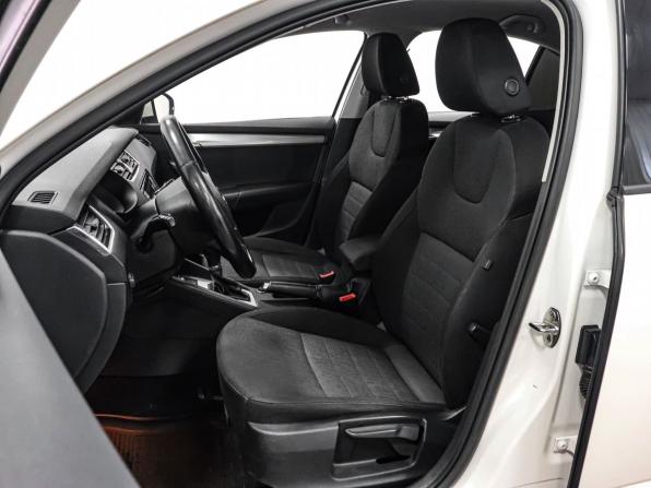 Skoda Octavia III (A7) с пробегом 2013 года, цена 949 000 рублей, 283784 км, лифтбек, Автокод Объявления