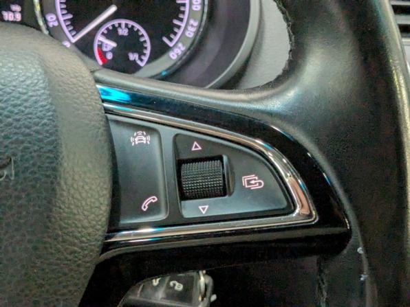 Skoda Octavia III (A7) Рестайлинг с пробегом 2017 года, цена 1 415 000 рублей, 206189 км, универсал, Автокод Объявления