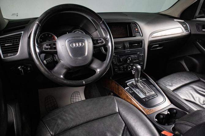Audi Q5 I (8R) с пробегом 2009 года, цена 1 469 000 рублей, 202679 км, внедорожник, Автокод Объявления