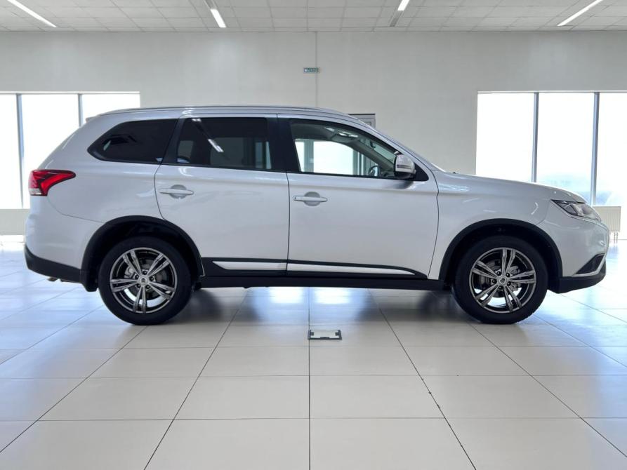 Mitsubishi Outlander III Рестайлинг 3 Волгоград  - изображение 6