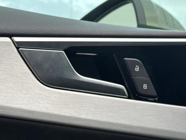Audi A5 II (F5) Рестайлинг с пробегом 2021 года, цена 4 000 000 рублей, 55723 км, лифтбек, Автокод Объявления