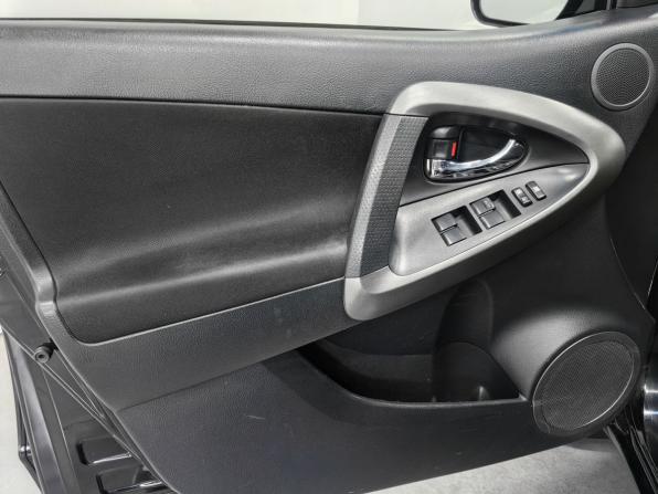 Toyota RAV4 III (XA30) Рестайлинг с пробегом 2012 года, цена 1 300 000 рублей, 269500 км, внедорожник, Автокод Объявления