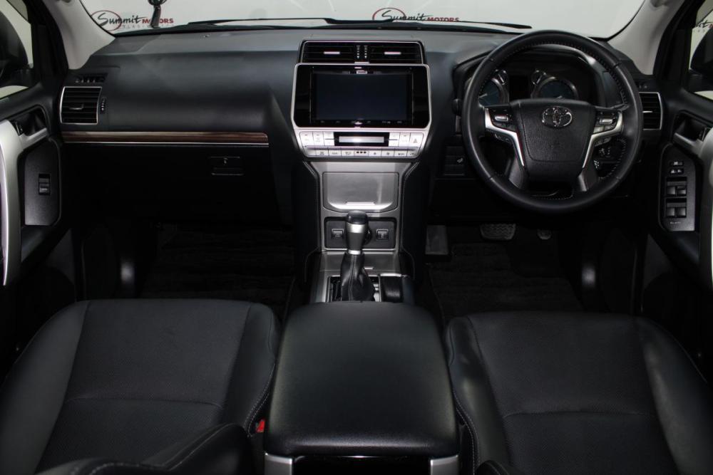 Toyota Land Cruiser Prado 150 Series Рестайлинг 3 Владивосток  - изображение 19