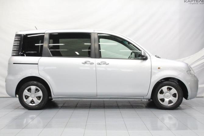 Toyota Sienta I с пробегом 2005 года, цена 555 000 рублей, 260167 км, минивэн, Автокод Объявления