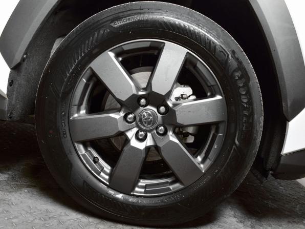 Toyota RAV4 VI (XA60) с пробегом 2025 года, цена 3 999 995 рублей, 40 км, внедорожник, Автокод Объявления
