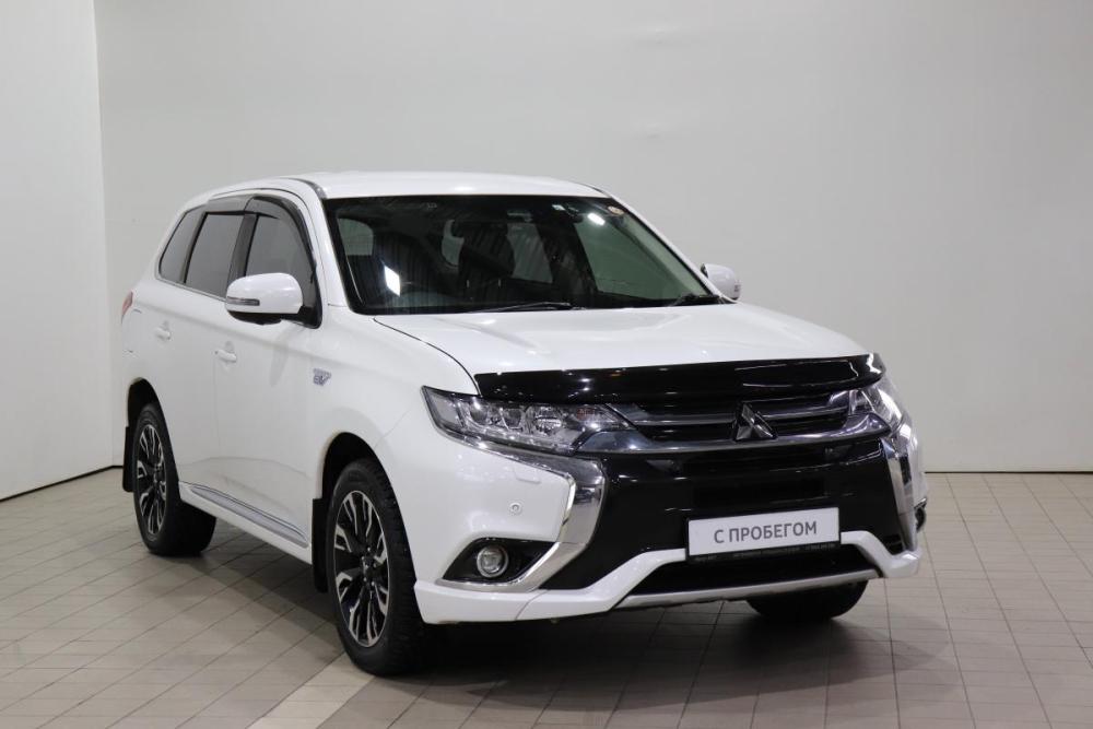 Mitsubishi Outlander III Рестайлинг 2 Иркутск  - изображение 4