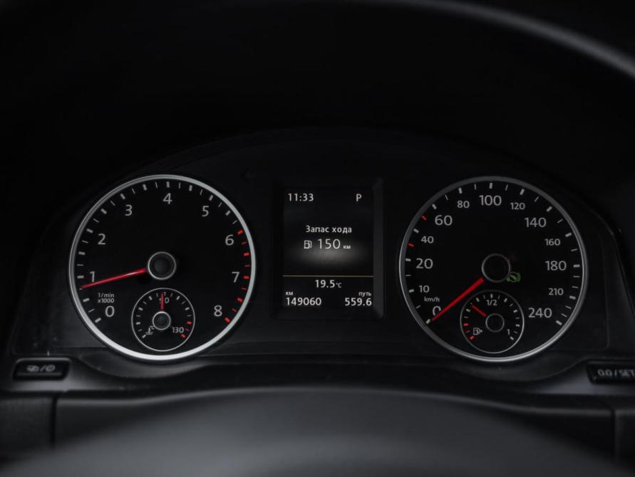 Volkswagen Tiguan I Рестайлинг Санкт-Петербург  - изображение 14