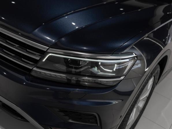 Volkswagen Tiguan II с пробегом 2017 года, цена 2 460 000 рублей, 134251 км, внедорожник, Автокод Объявления