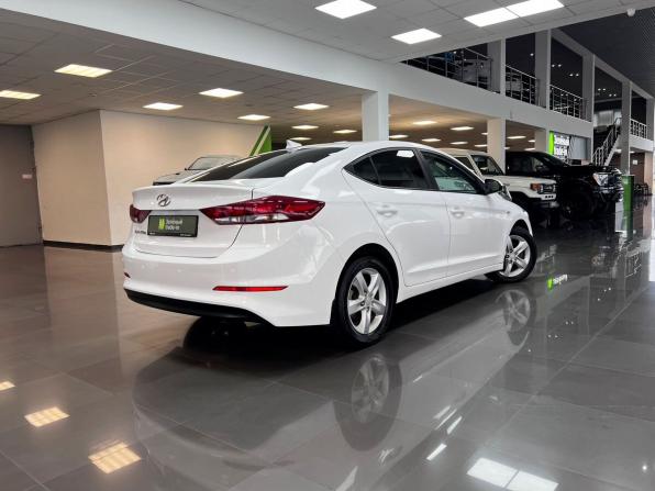 Hyundai Elantra VI (AD) с пробегом 2017 года, цена 1 345 000 рублей, 143827 км, седан, Автокод Объявления