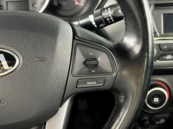 Kia Rio III с пробегом 2014 года, цена 915 000 рублей, 104000 км, седан, Автокод Объявления