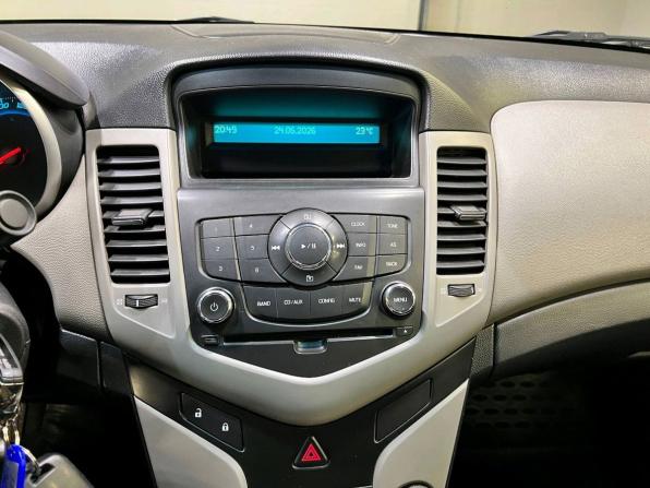 Chevrolet Cruze I с пробегом 2011 года, цена 579 000 рублей, 224862 км, седан, Автокод Объявления