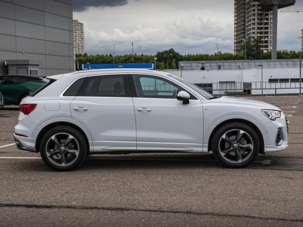 Audi Q3 II (F3) с пробегом 2021 года, цена 3 759 000 рублей, 81289 км, внедорожник, Автокод Объявления