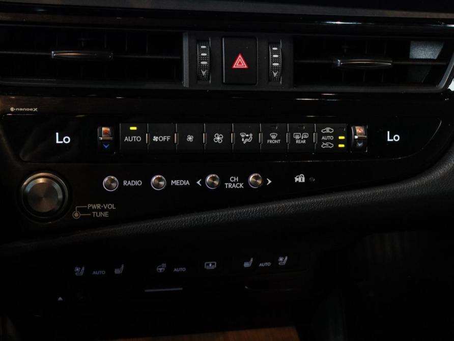 Lexus ES VII Рестайлинг Москва  - изображение 28