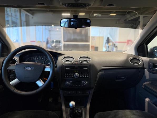 Ford Focus II с пробегом 2006 года, цена 529 000 рублей, 180383 км, универсал, Автокод Объявления