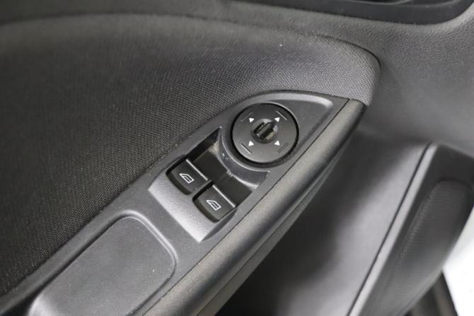 Ford Focus III Рестайлинг с пробегом 2018 года, цена 1 199 990 рублей, 106234 км, универсал, Автокод Объявления