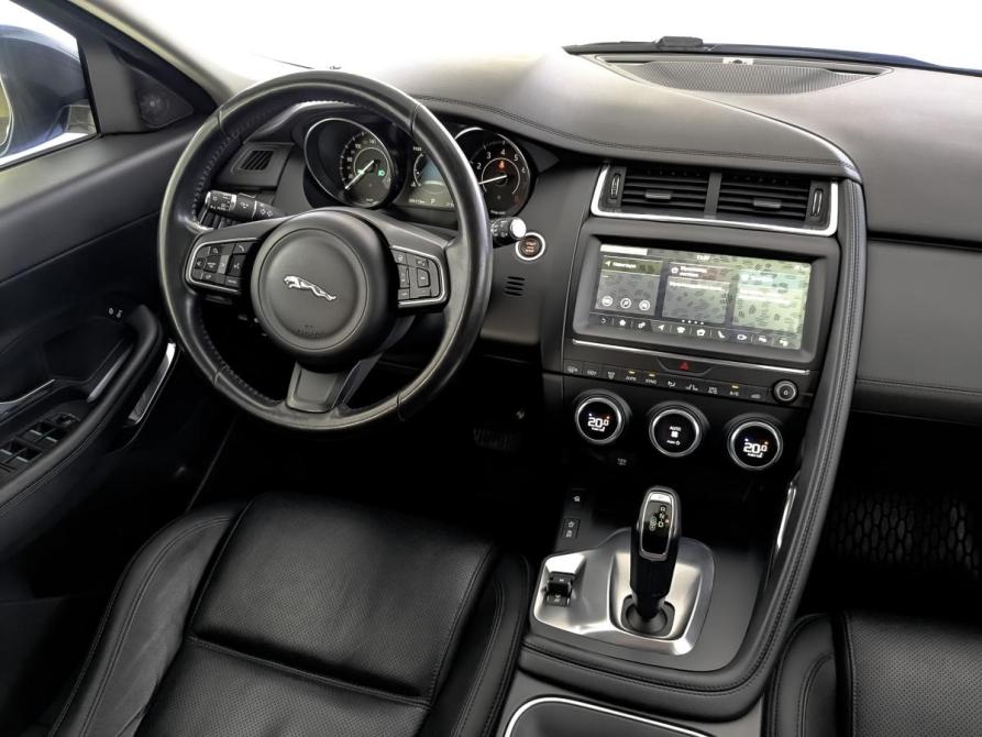 Jaguar E-Pace I Москва  - изображение 29
