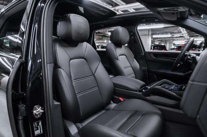 Новый Porsche Cayenne III Рестайлинг 2026 года, цена 16 800 000 рублей, внедорожник, Автокод Объявления