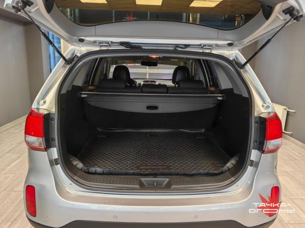 Kia Sorento II Рестайлинг с пробегом 2014 года, цена 1 758 000 рублей, 170000 км, внедорожник, Автокод Объявления