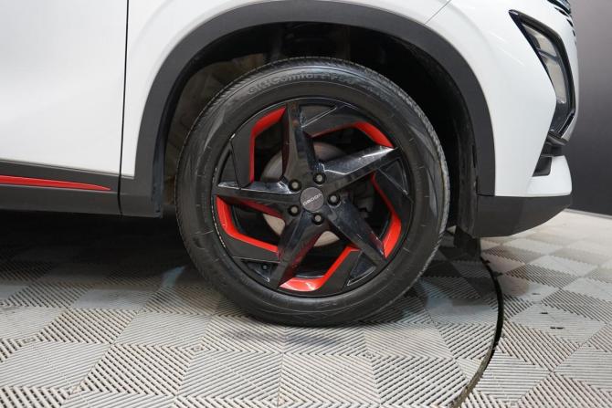 Omoda C5 I с пробегом 2022 года, цена 1 622 000 рублей, 59143 км, внедорожник, Автокод Объявления