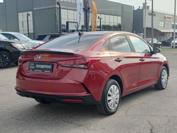 Hyundai Solaris II Рестайлинг с пробегом 2022 года, цена 1 880 000 рублей, 87209 км, седан, Автокод Объявления